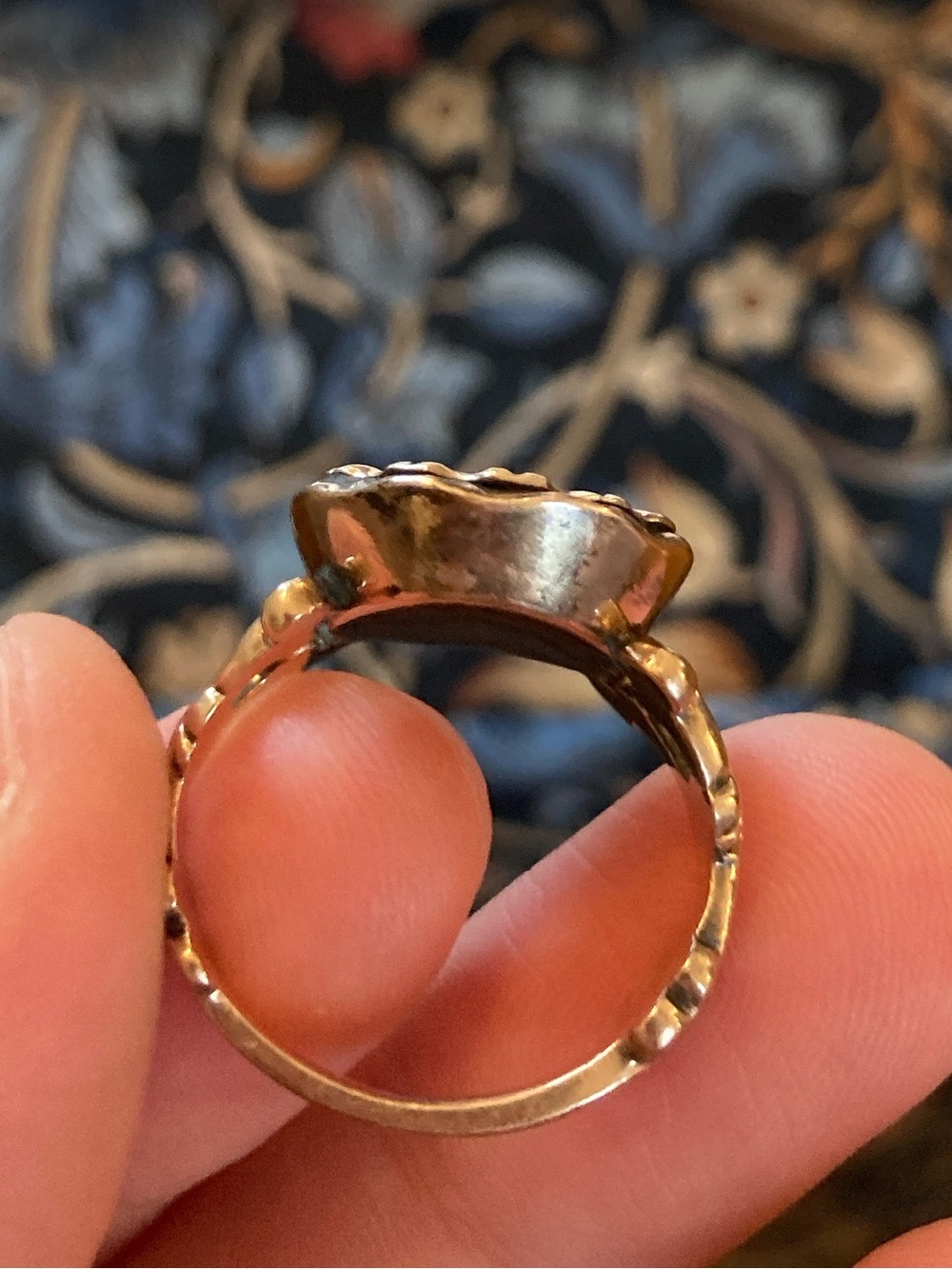 Antique Victorian? Carved Carnelian Intaglio Engraved Gold Ring - Picture 7 of 17